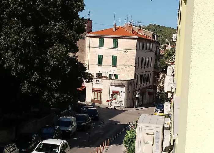 Apartman In Centre For 7